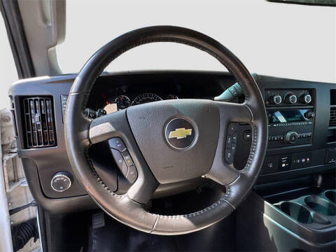 2023 Chevrolet Express 2500