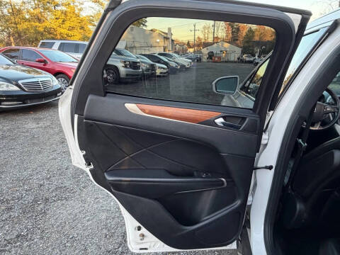 2017 Lincoln MKC Reserve