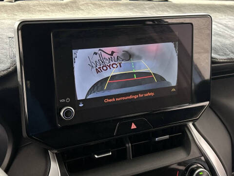 2024 Toyota Venza LE