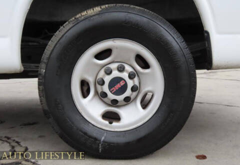 2023 GMC Savana 2500