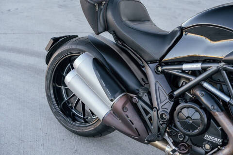2011 Ducati Diavel