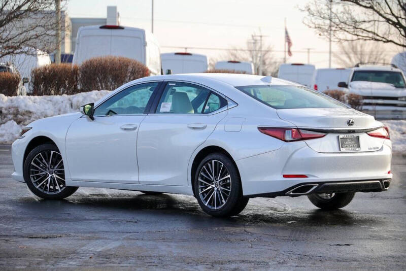 2025 Lexus ES 350