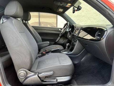 2016 Volkswagen Beetle 1.8T S