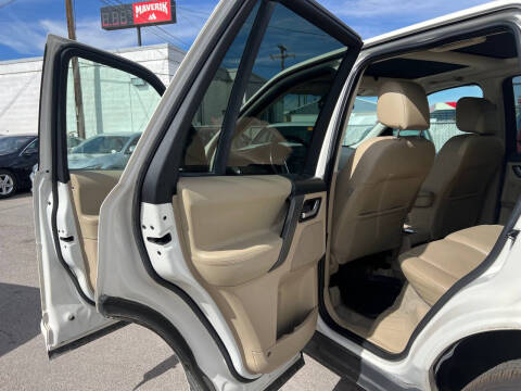 2010 Land Rover LR2 HSE