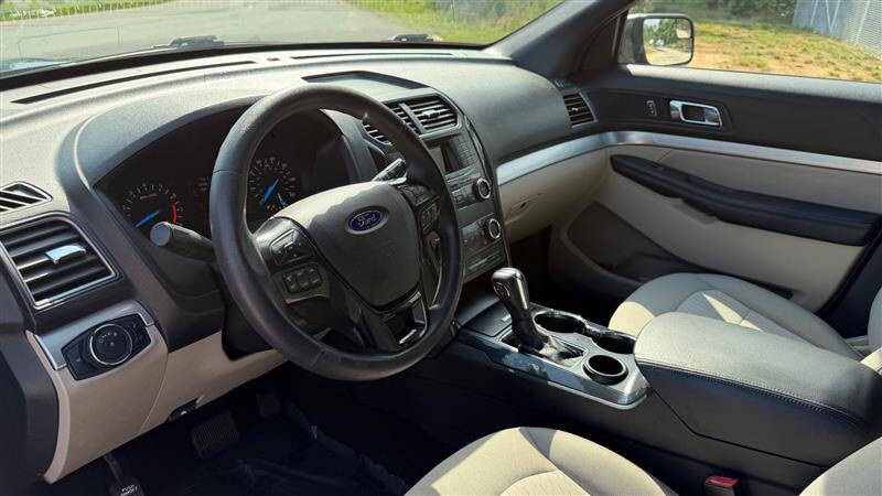 2019 Ford Explorer