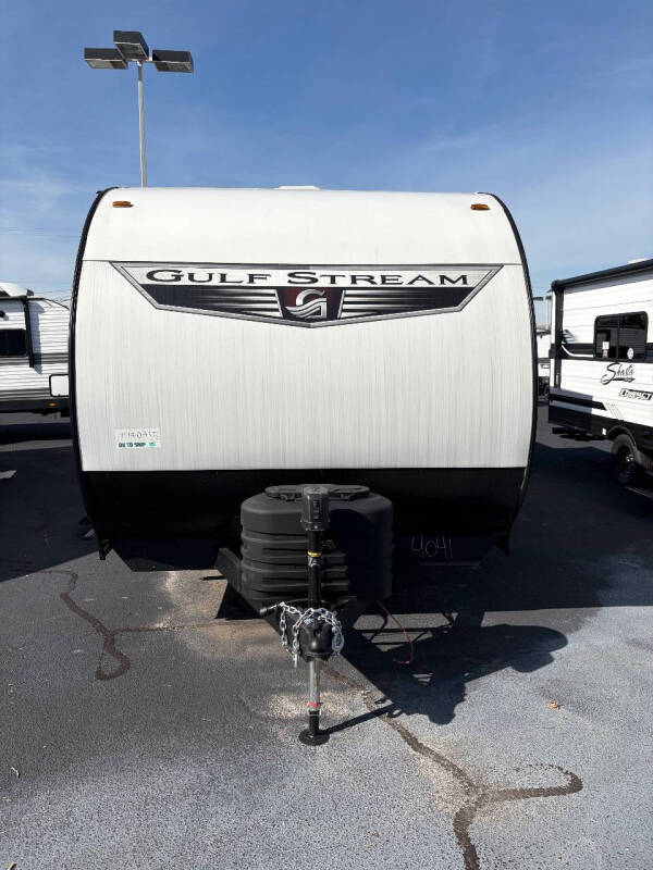 2025 Gulfstream 236RL