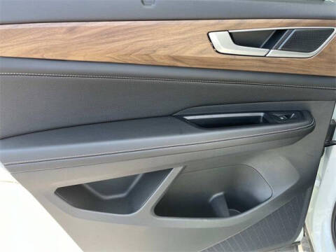 2024 Volkswagen Atlas SE