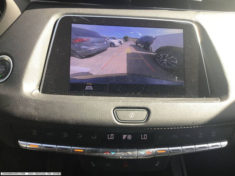 2023 Cadillac XT4 Luxury