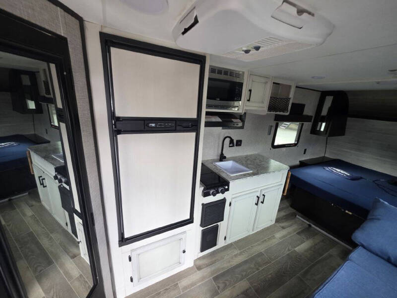2022 Jayco JAYFLIGHT 195RB