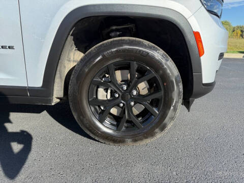 2024 Jeep Grand Cherokee L Altitude