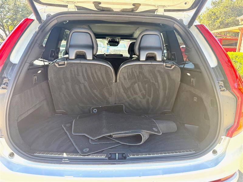 2020 Volvo XC90 T5 Momentum