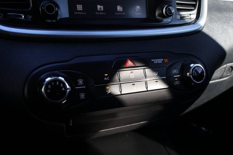 2020 Kia Sorento LX V6