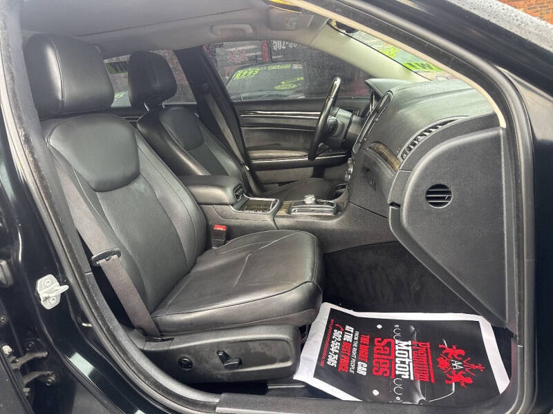 2015 Chrysler 300 C