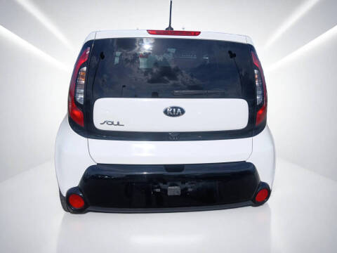 2016 Kia Soul +