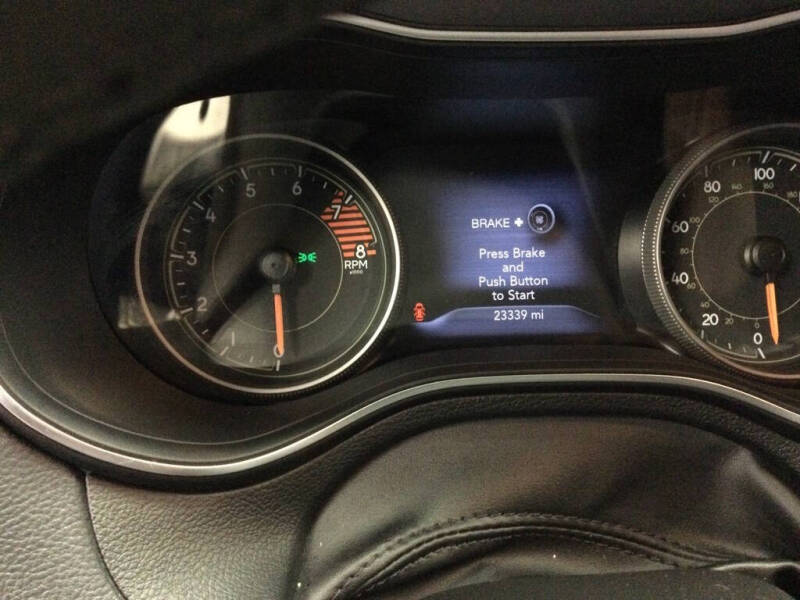 2022 Jeep Cherokee Trailhawk