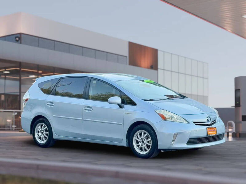 2012 Toyota Prius v