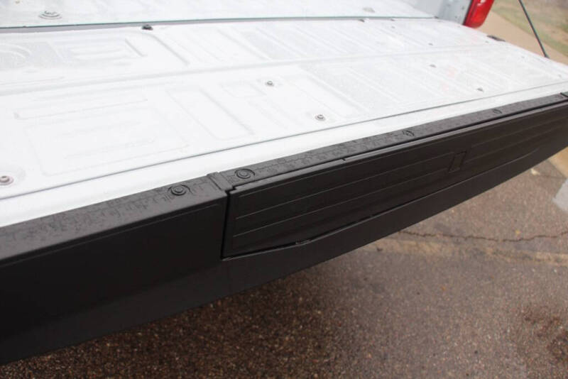 2026 Ford F-350 Super Duty XLT