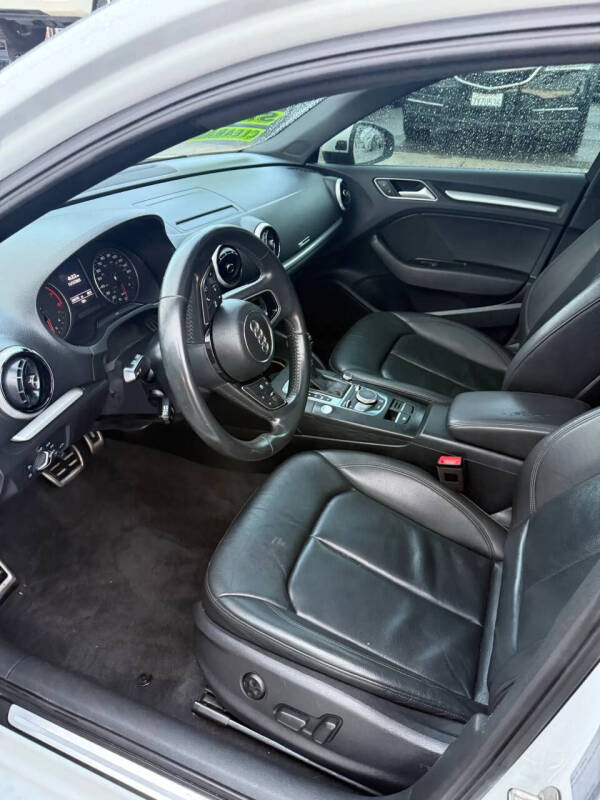 2019 Audi A3 Titanium 40 TFSI