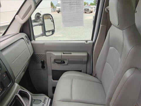 2018 Ford E-Series E-350 SD