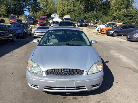 2004 Ford Taurus SES