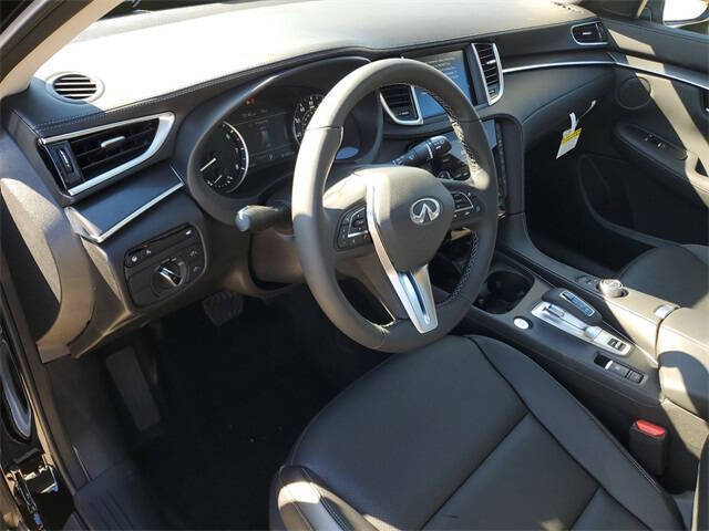 2025 Infiniti QX50 Luxe