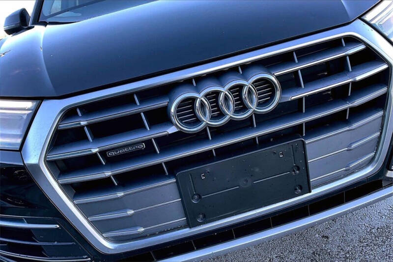 2019 Audi Q5 quattro Premium 45 TFSI