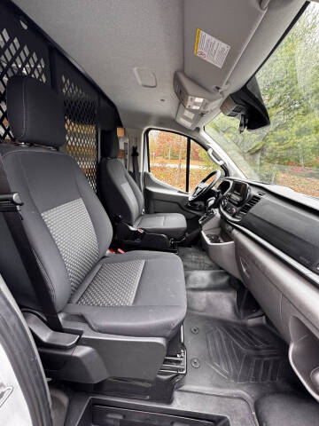 2024 Ford Transit 250