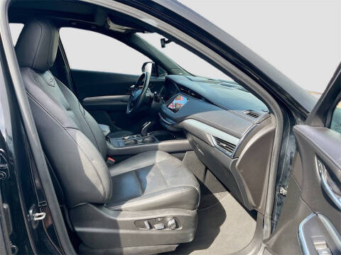 2020 Cadillac XT4 Premium Luxury