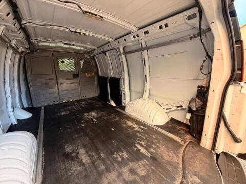 2019 Chevrolet Express 2500
