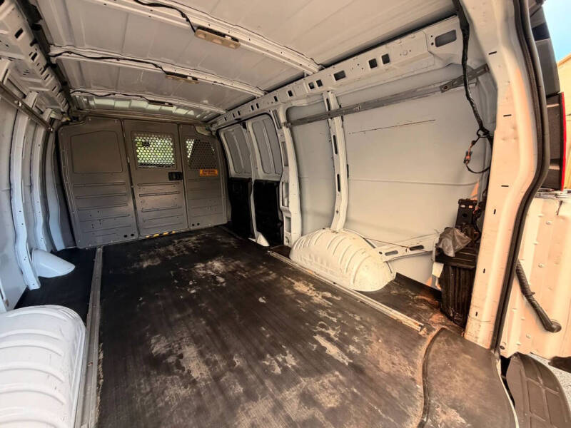 2019 Chevrolet Express 2500