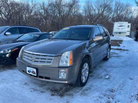 2006 Cadillac SRX for sale at Victor's Auto Sales Inc. in Indianola IA