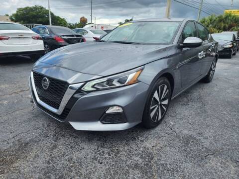 2021 Nissan Altima for sale at Bargain Auto Sales in West Palm Beach FL