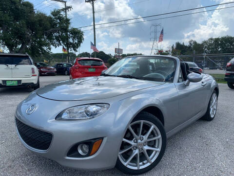 2010 Mazda MX-5 Miata for sale at Das Autohaus Quality Used Cars in Clearwater FL