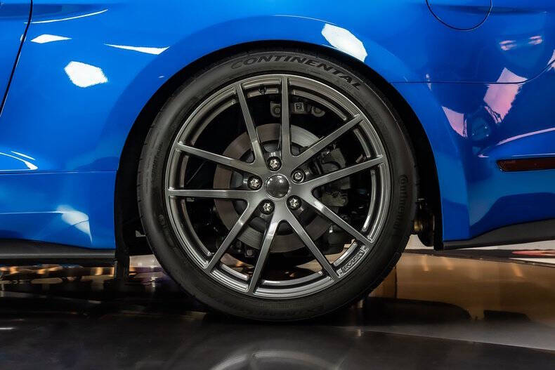 2021 Ford Mustang