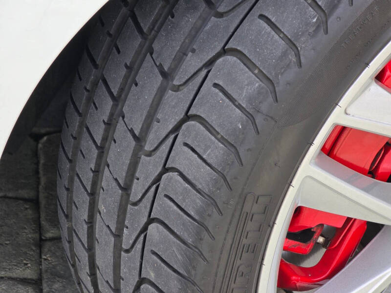 2016 Jaguar F-TYPE R