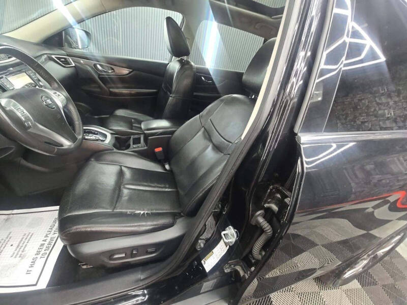2016 Nissan Rogue SL