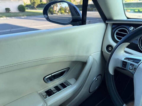 2013 Bentley Continental