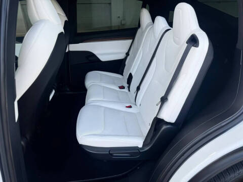 2024 Tesla Model X