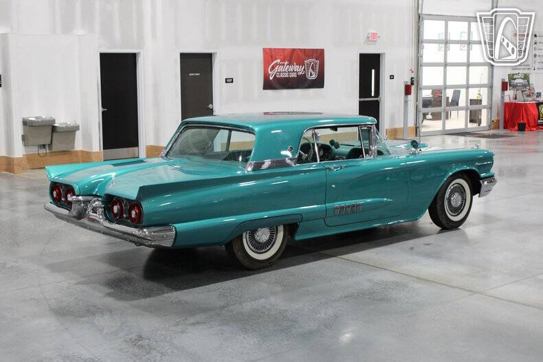 1958 Ford Thunderbird