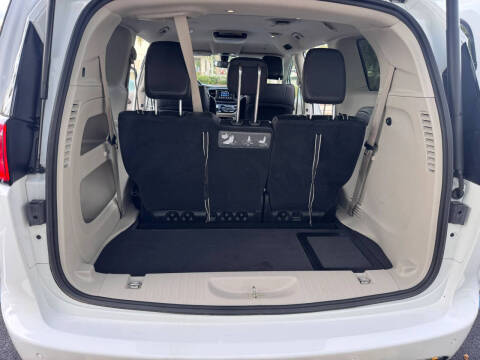 2018 Chrysler Pacifica Touring L