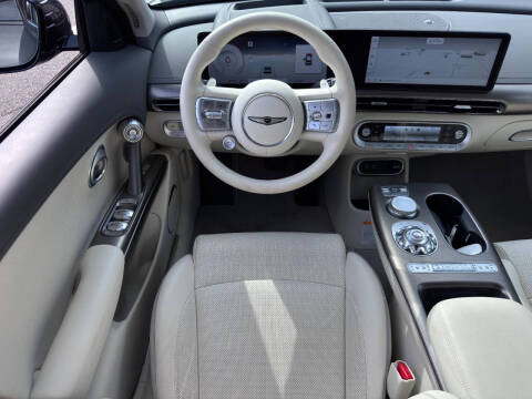 2024 Genesis GV60 Advanced