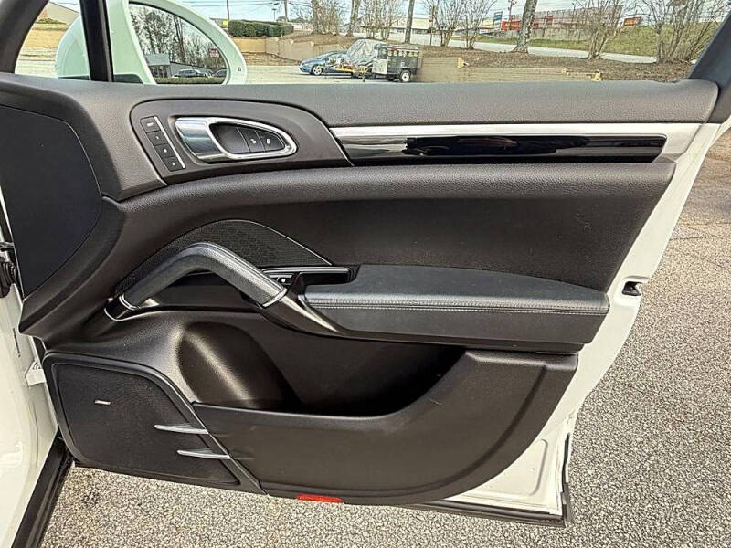 2016 Porsche Cayenne