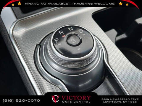 2023 Ford Edge Titanium