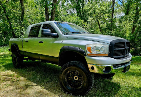 2006 Dodge Ram 2500 for sale at GOLDEN RULE AUTO in Newark OH