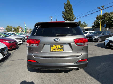 2017 Kia Sorento LX