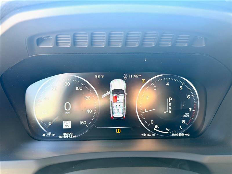 2020 Volvo XC90 T5 Momentum