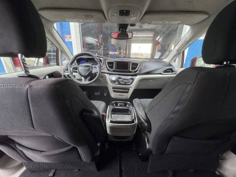 2018 Chrysler Pacifica Touring Plus