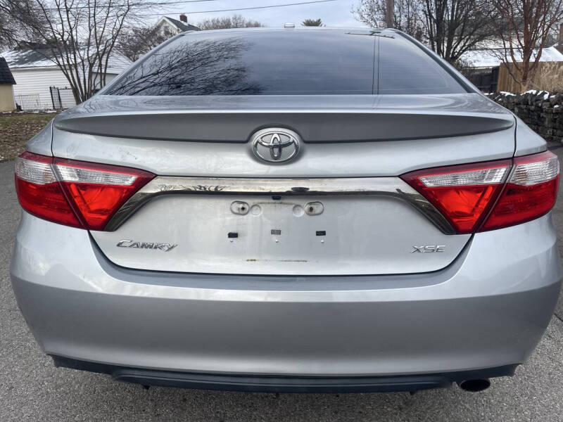 2016 Toyota Camry XSE