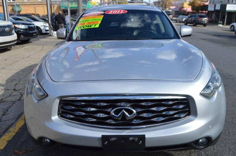 2011 Infiniti FX35