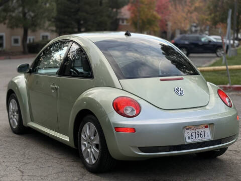 2008 Volkswagen New Beetle S PZEV